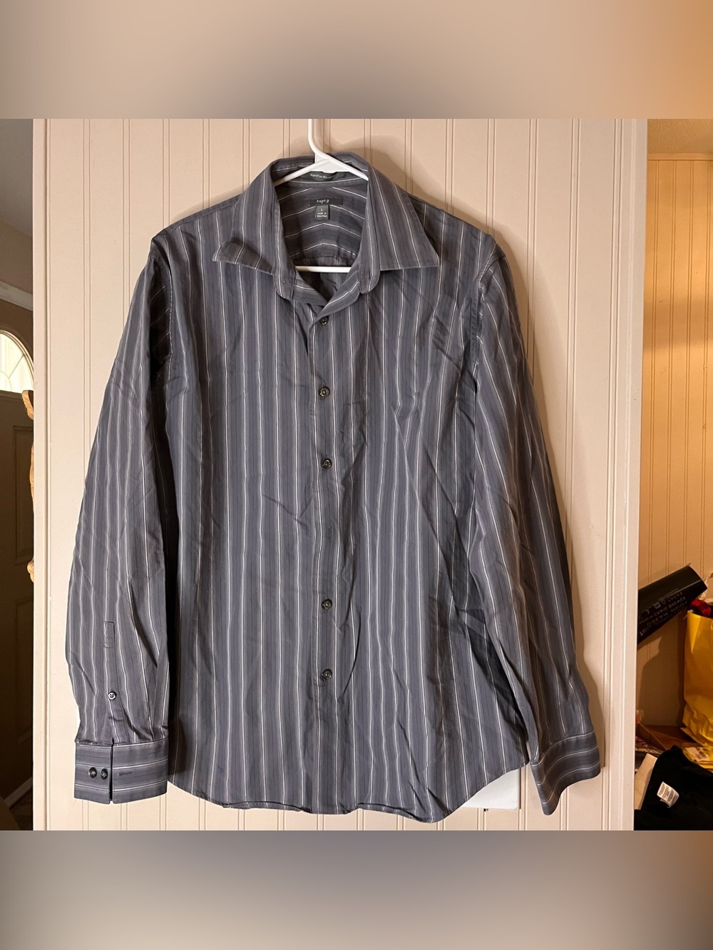 Apt. 9 gray Striped Button-Up Dress Shirt size Large